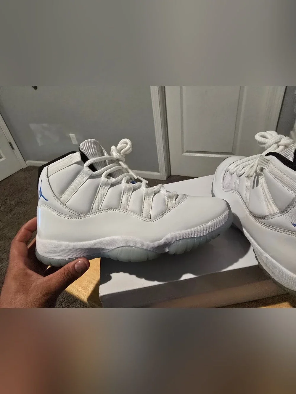 Authenticity Guarantee Air Jordan 11 ‘Legend Blue’ Men’s Size 8 CT8012‑104